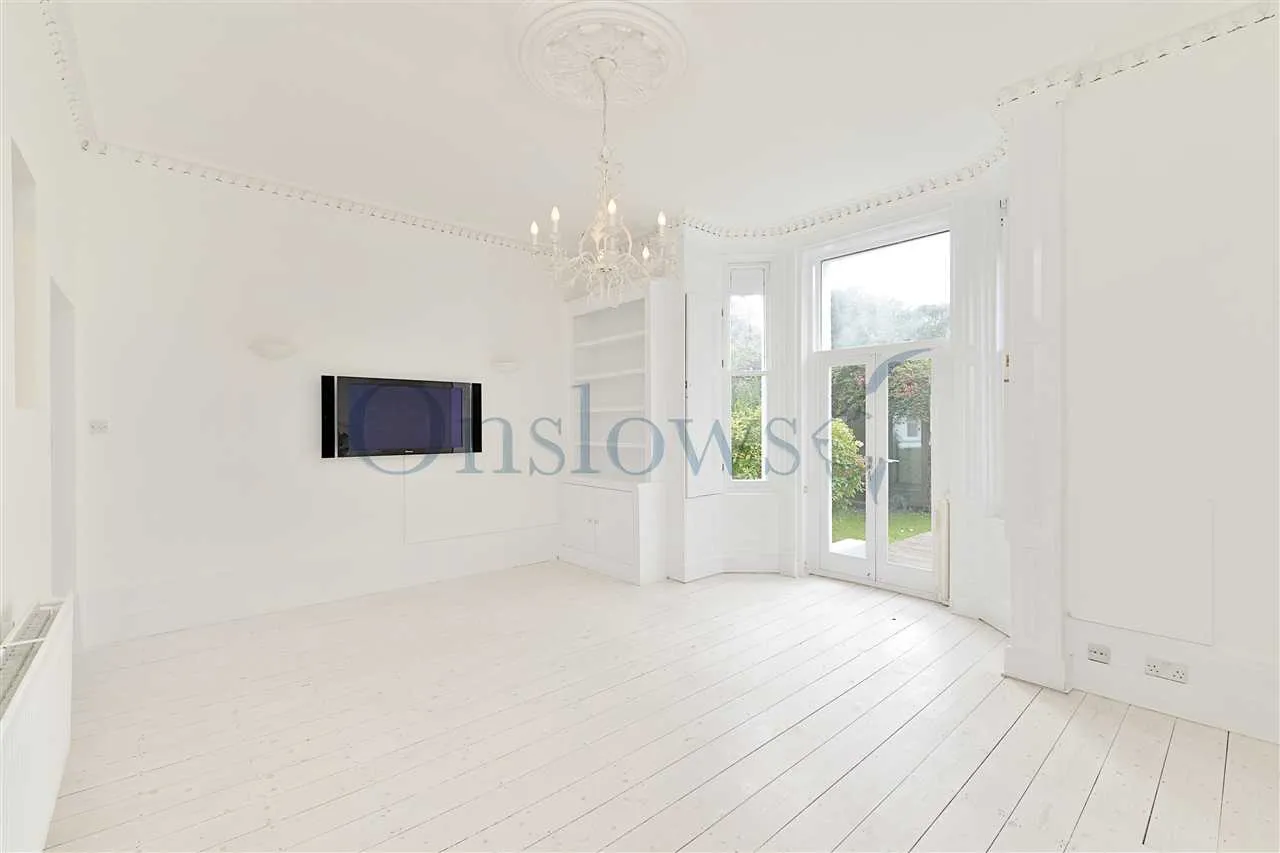 Hampstead Lane, Highgate, N6, photo 9