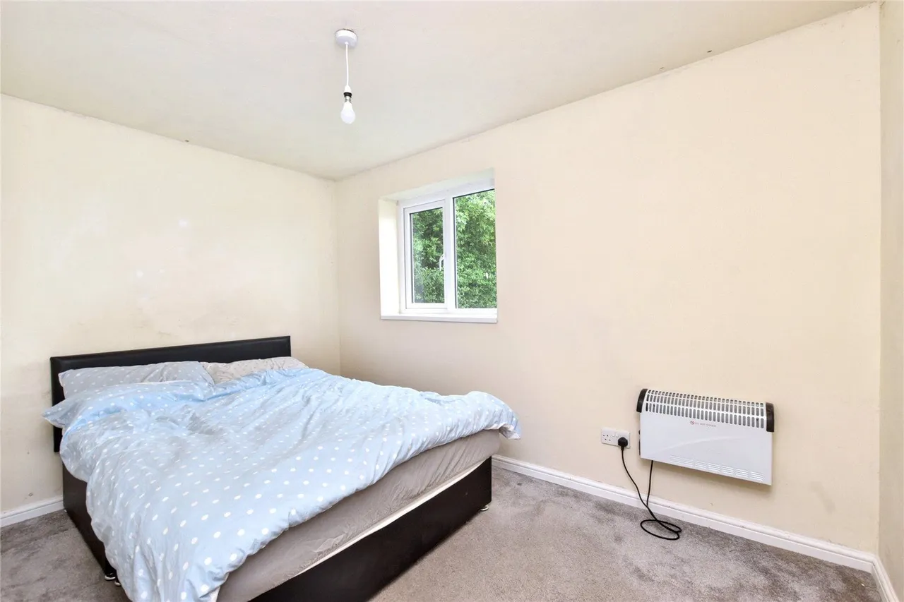 Thorpe Road, Pudsey, LS28, photo 5