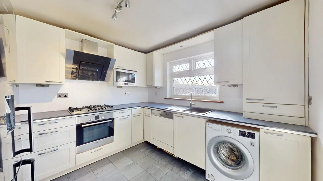 Willowbrook Road, Southall, UB2, photo 9