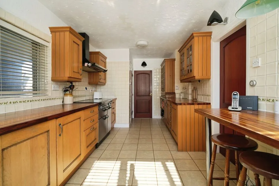 Palin Wood Road, Delph, OL3, photo 6