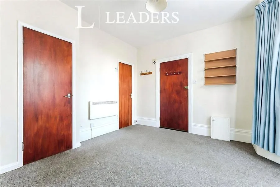 The Drive, Tonbridge, TN9, photo 4