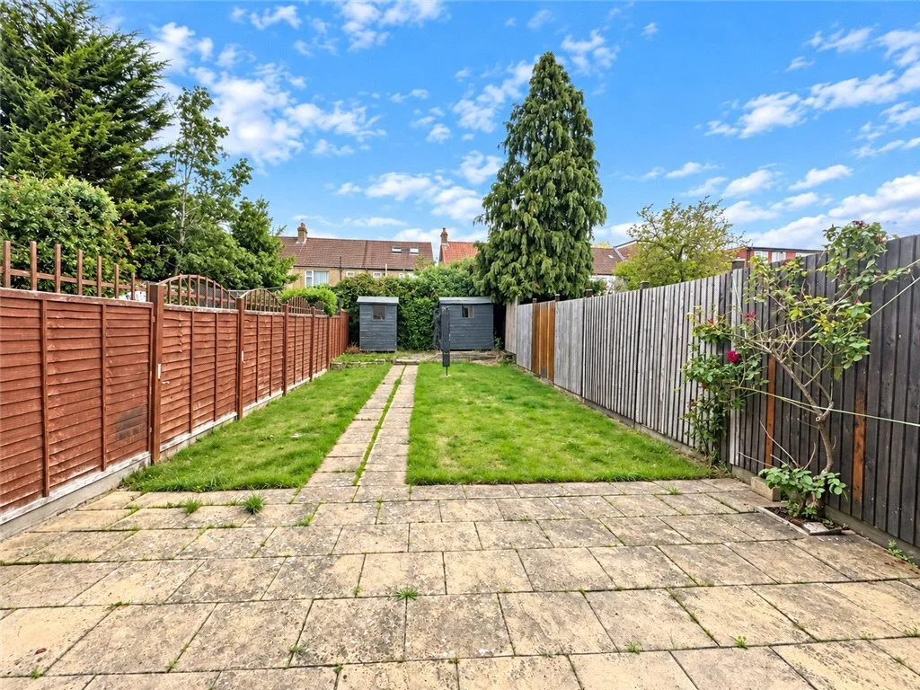 Avenue Road, London, SW16, photo 5