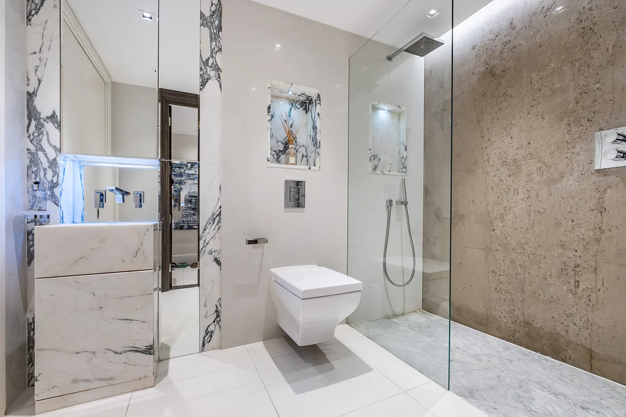 Radnor Terrace, London, W14, photo 8