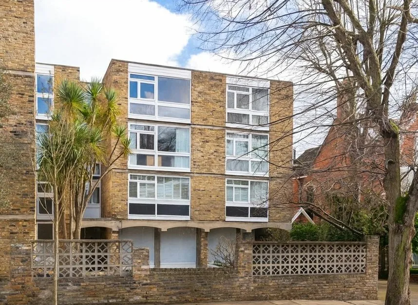 2 bed flat to rent — Corfton Road, Ealing, W5