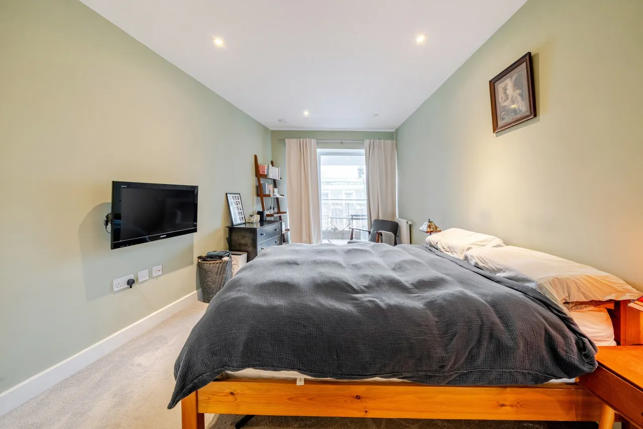 Camberwell Road, SE5, photo 21
