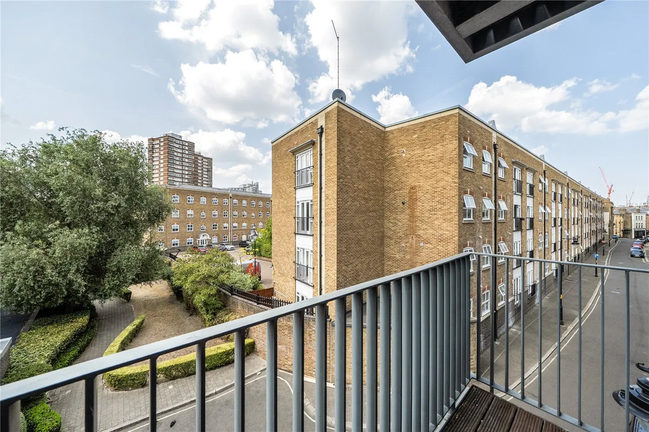 City Walk, London, SE1, photo 8