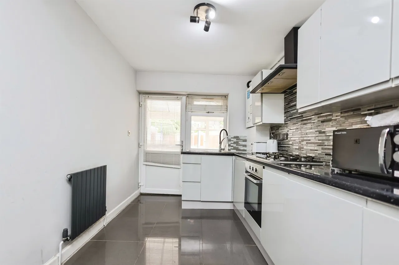 Shard End Crescent, Birmingham, B34, photo 6