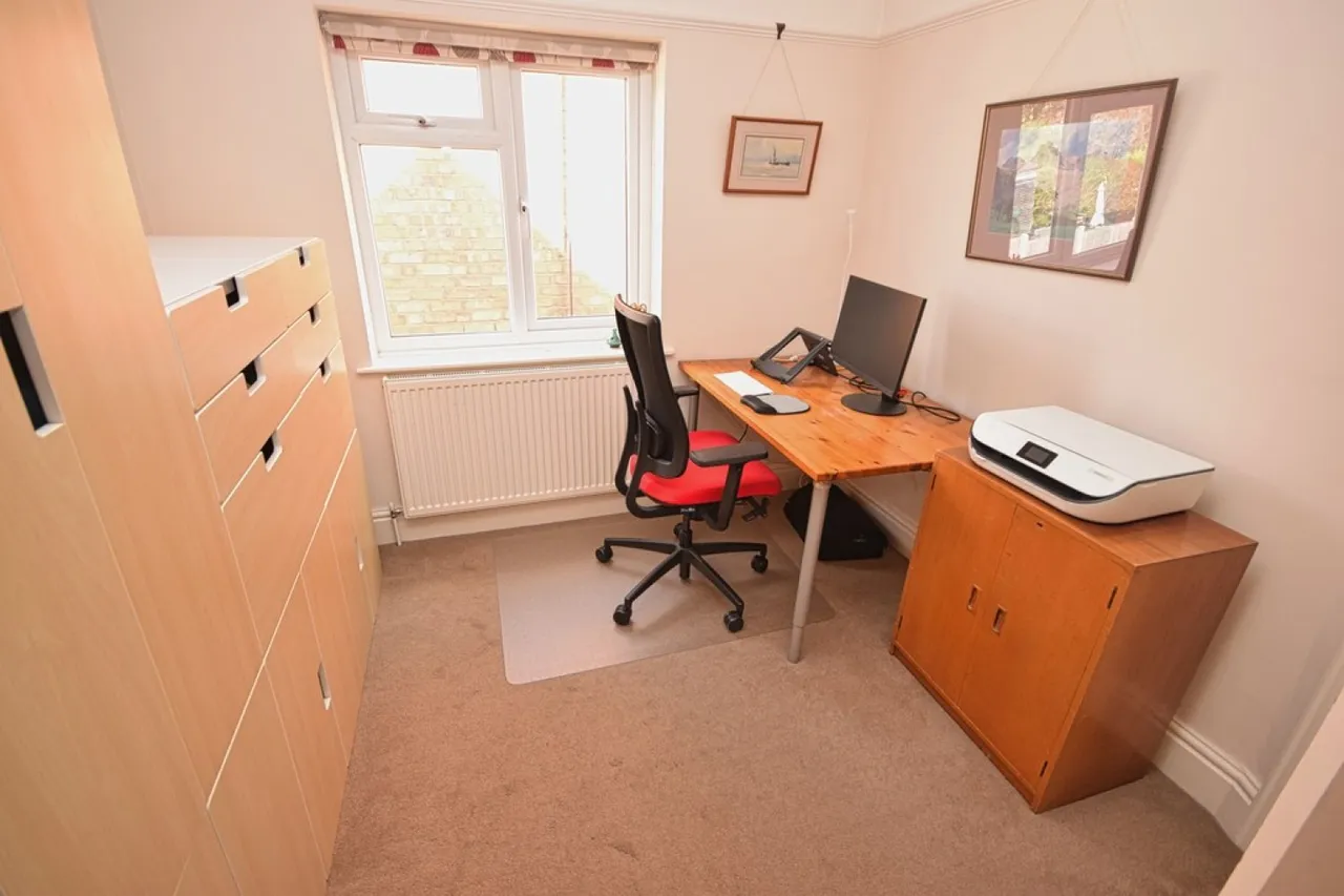 Castle Lane, Solihull, West Midlands, photo 11