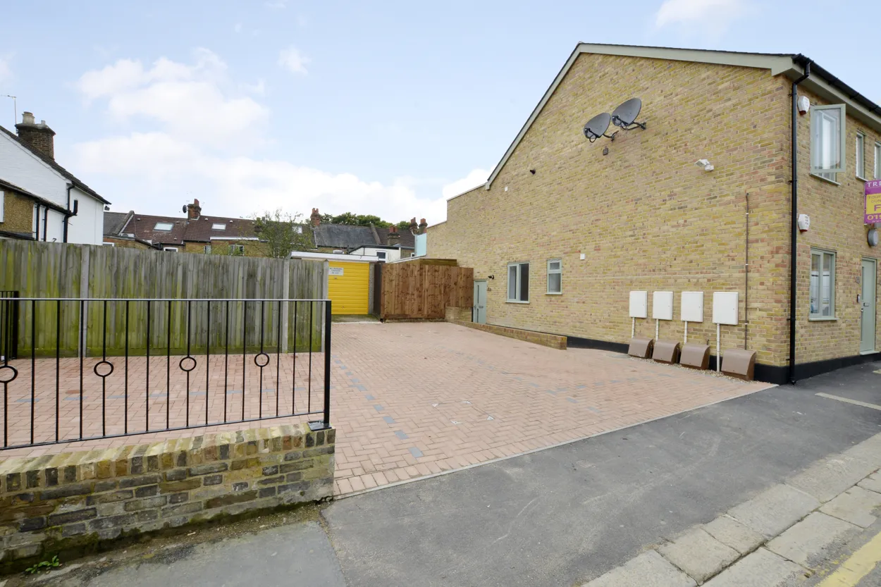Smith Street, Watford, WD18, photo 10