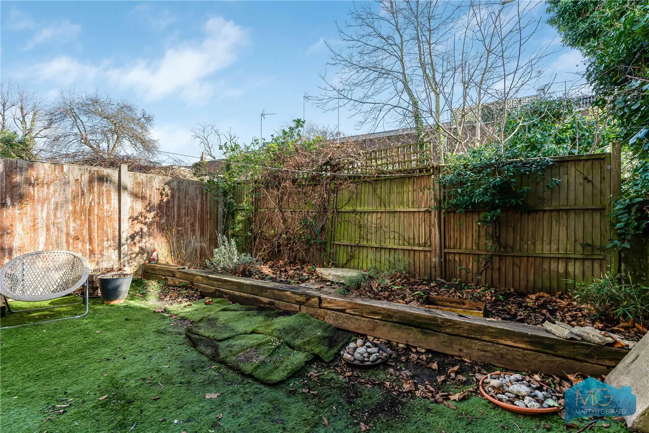 Camden Road, London, NW1, photo 13