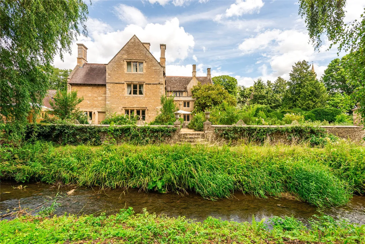 Mill Lane, Brigstock, NN14, photo 2