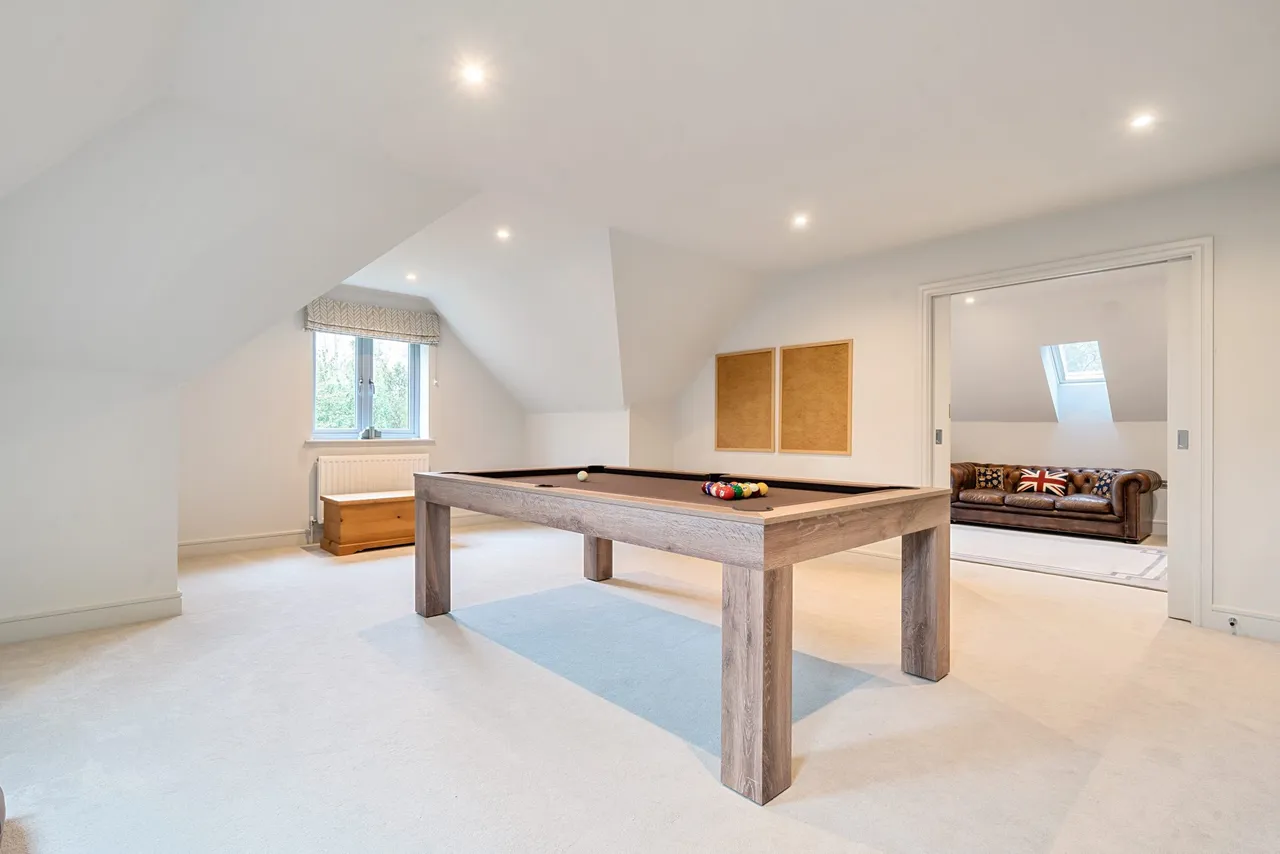 Elvetham Road, Fleet, Fleet, GU51 4HH, photo 11
