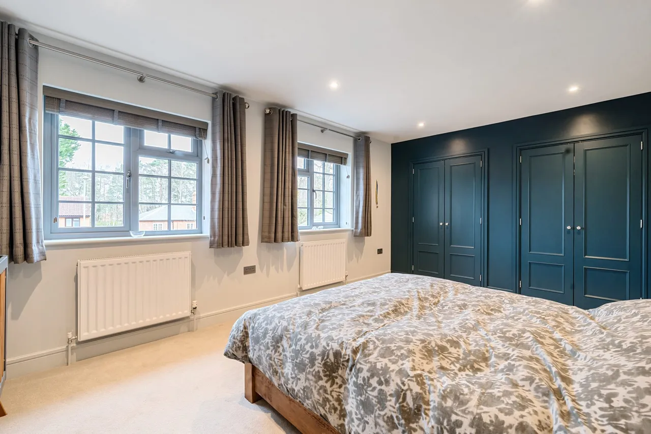 Elvetham Road, Fleet, Fleet, GU51 4HH, photo 4