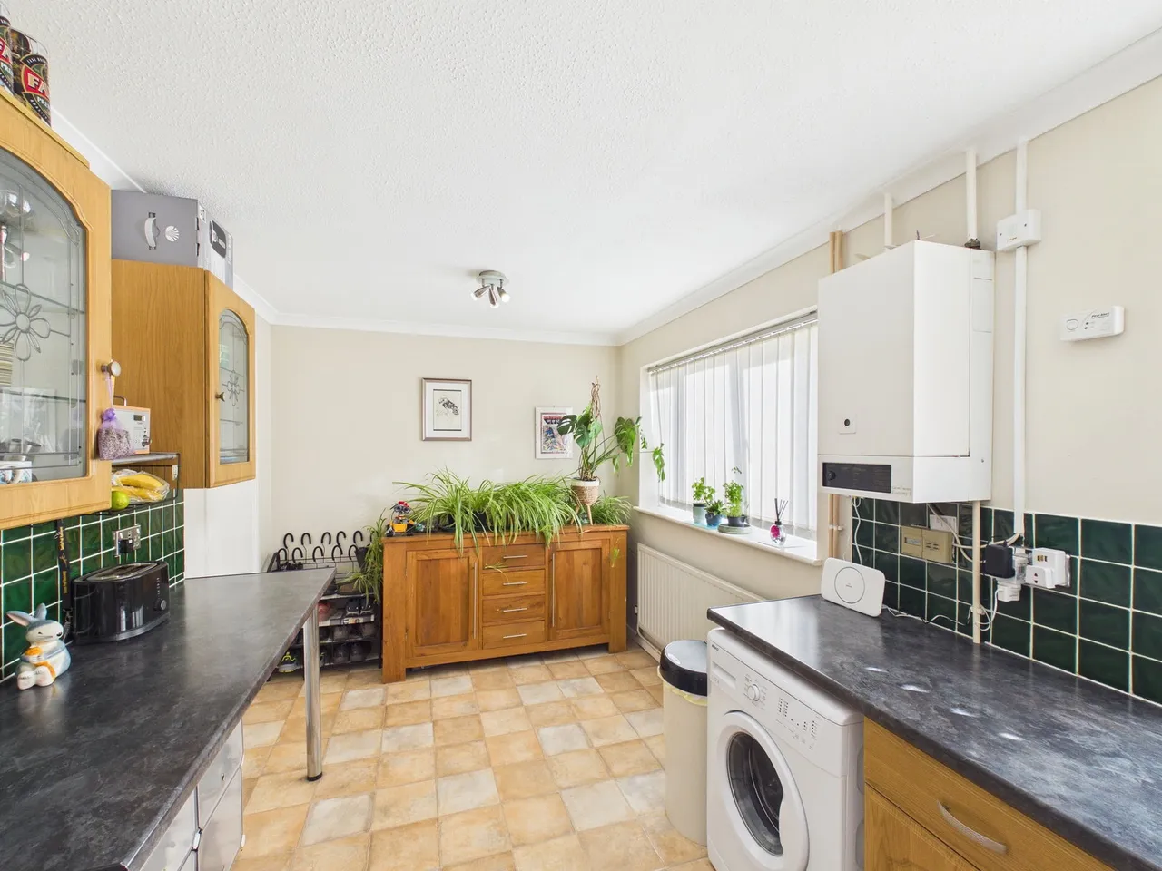 Ash Road, Onehouse, photo 4