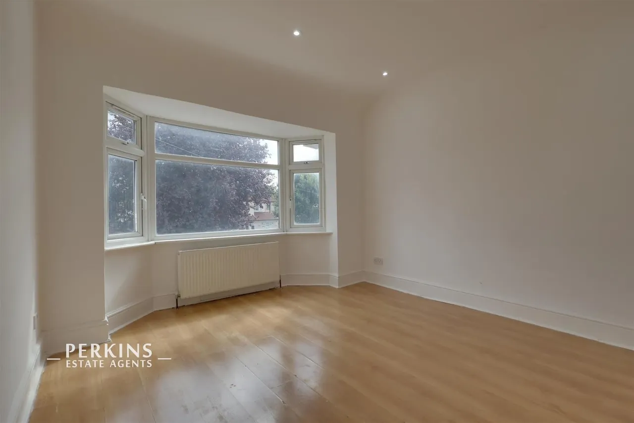 Lady Margaret Road, Southall, UB1, photo 3