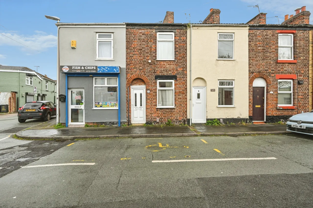 2 bed house for sale, New Street, Runcorn, WA7