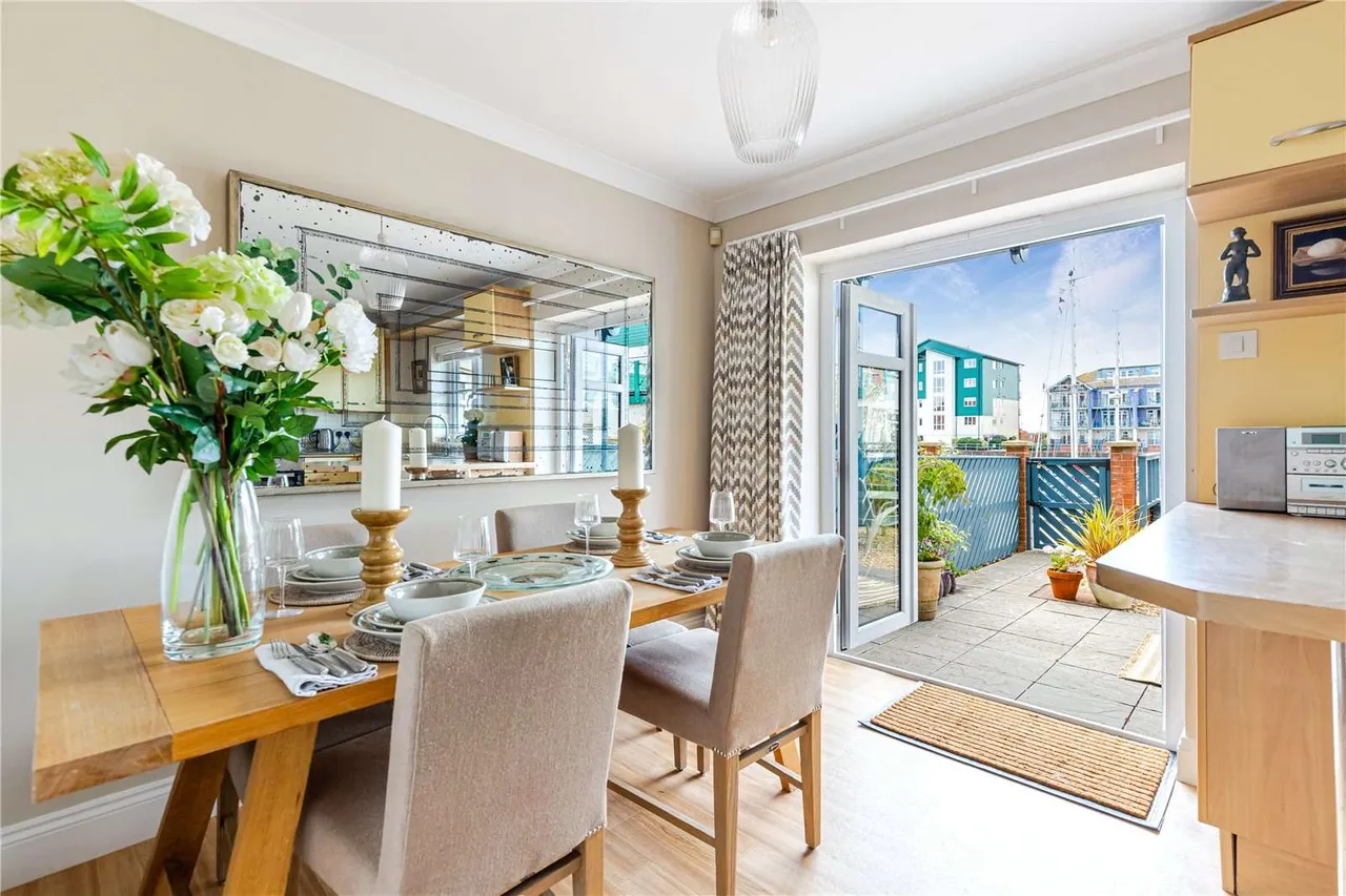Cutters Wharf, Shelly Road, Exmouth, Devon, EX8 1XS, photo 8