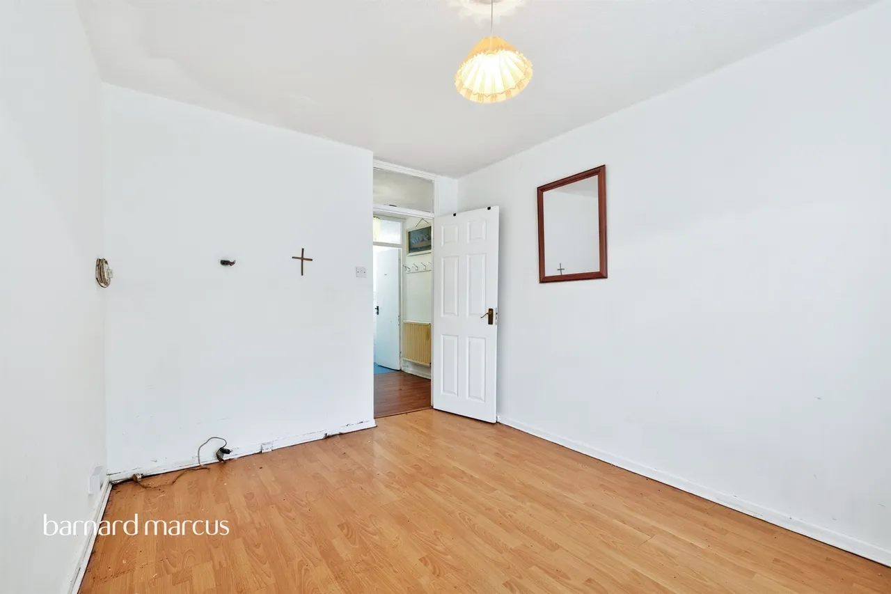 Hillingdon Street, London, photo 9