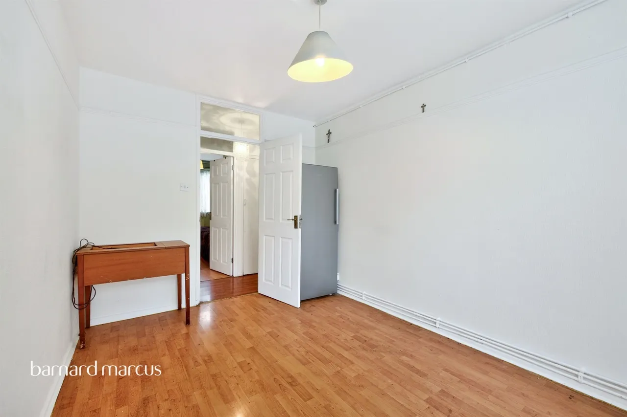 Hillingdon Street, London, photo 10