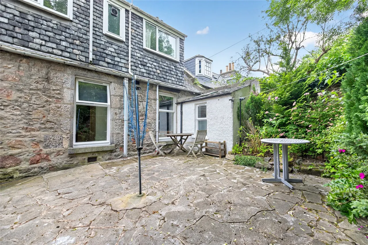 Whitehouse Street, Aberdeen, AB10, photo 17