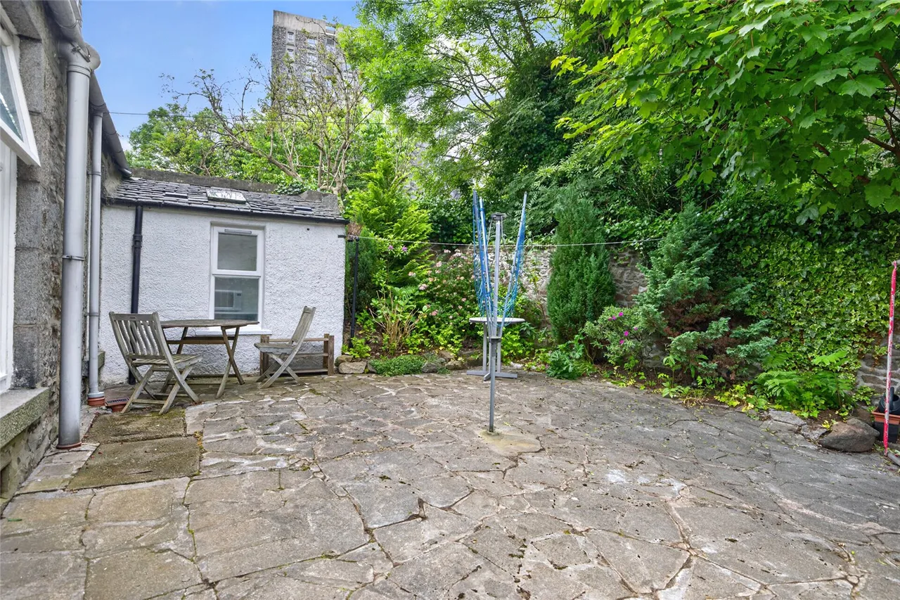 Whitehouse Street, Aberdeen, AB10, photo 18