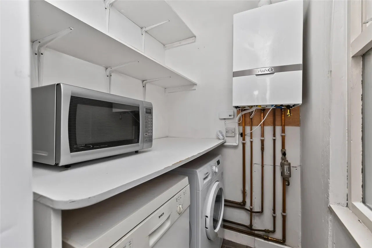 Whitehouse Street, Aberdeen, AB10, photo 7