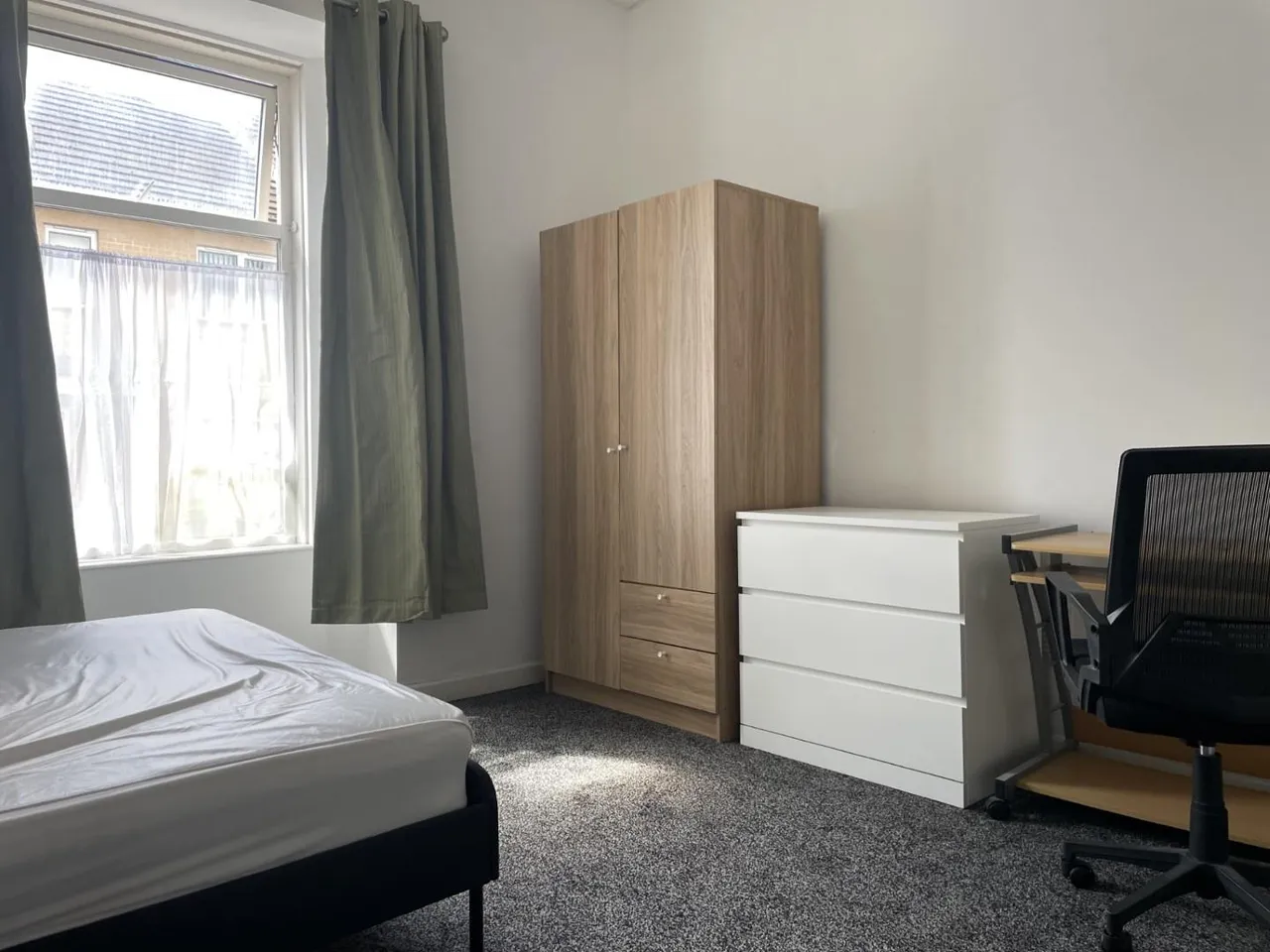 Clifton Place, Plymouth, photo 6