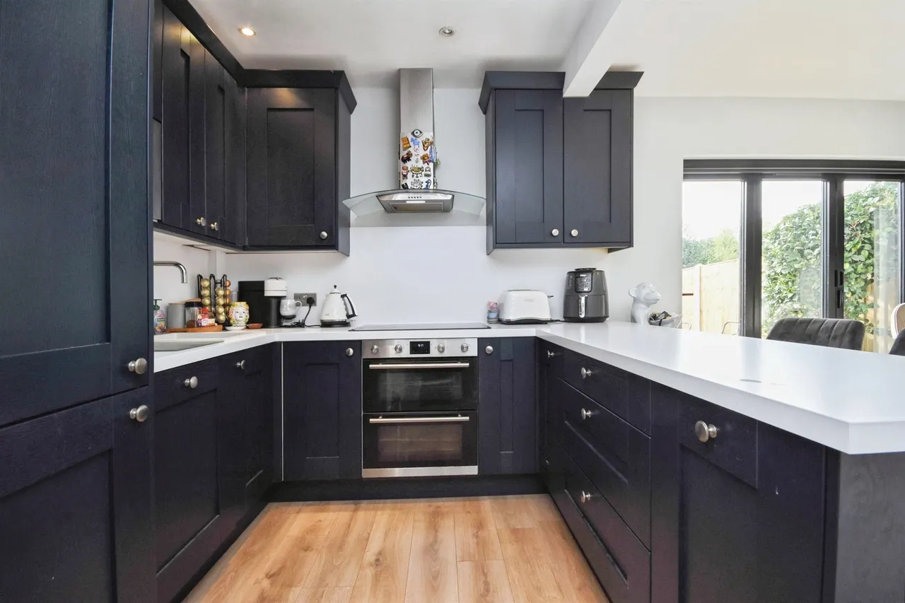 Orchard Avenue, Brentwood, CM13, photo 6
