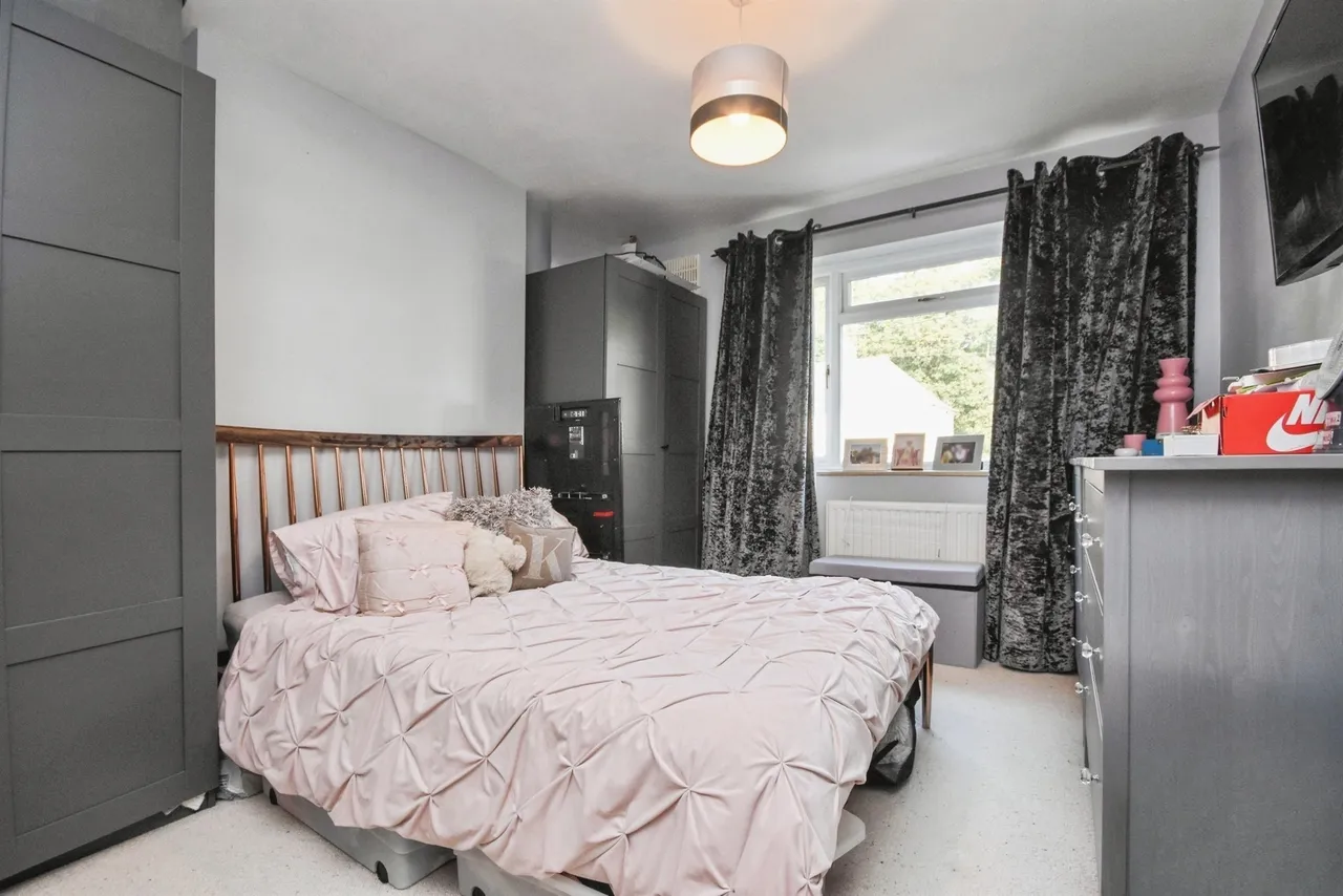Orchard Avenue, Brentwood, CM13, photo 12