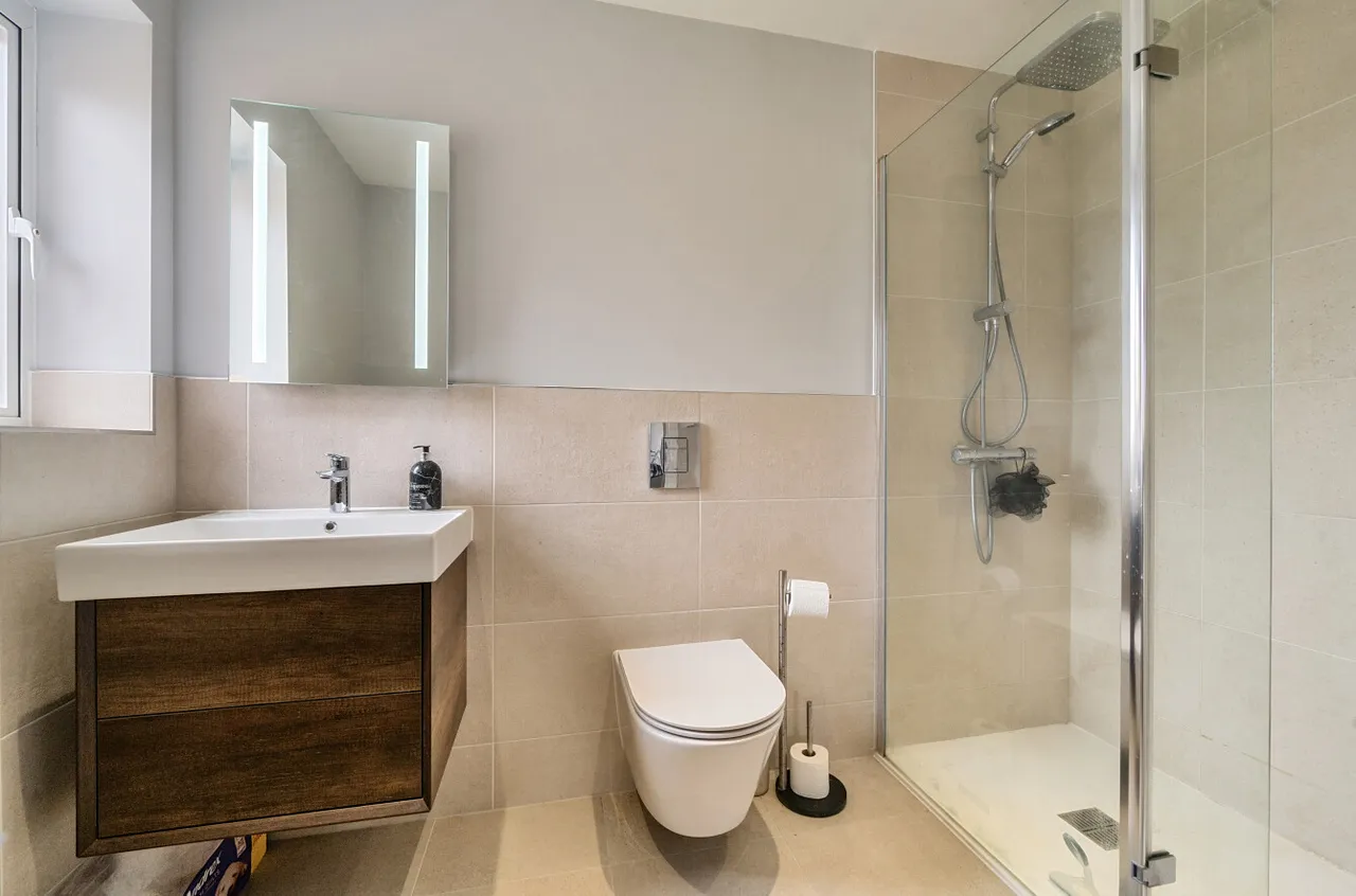 The Lawns, Burridge, SO31, photo 18