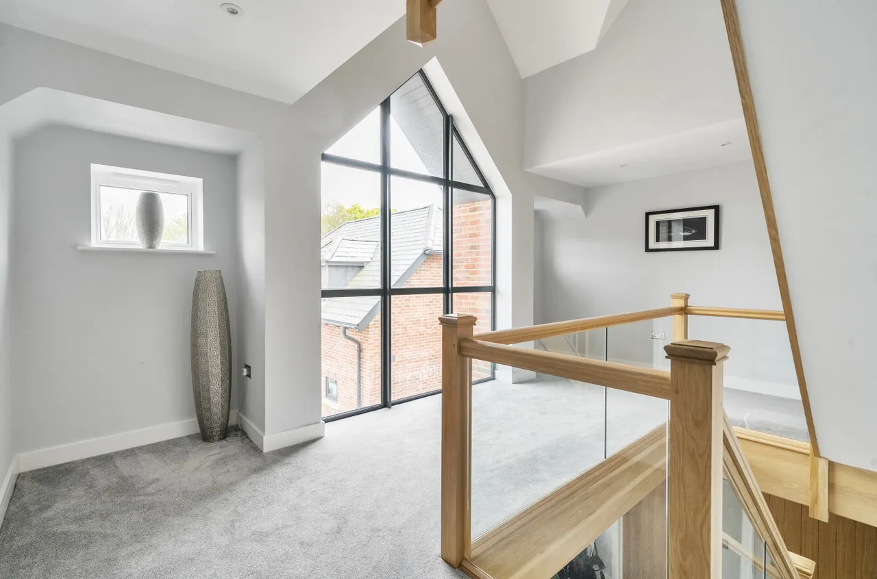 The Lawns, Burridge, SO31, photo 6