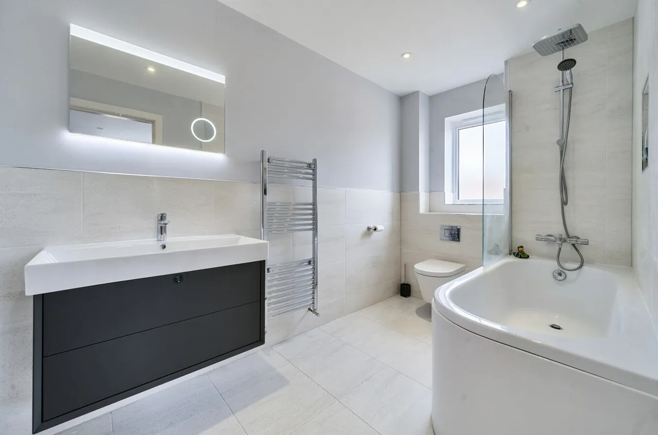 The Lawns, Burridge, SO31, photo 23