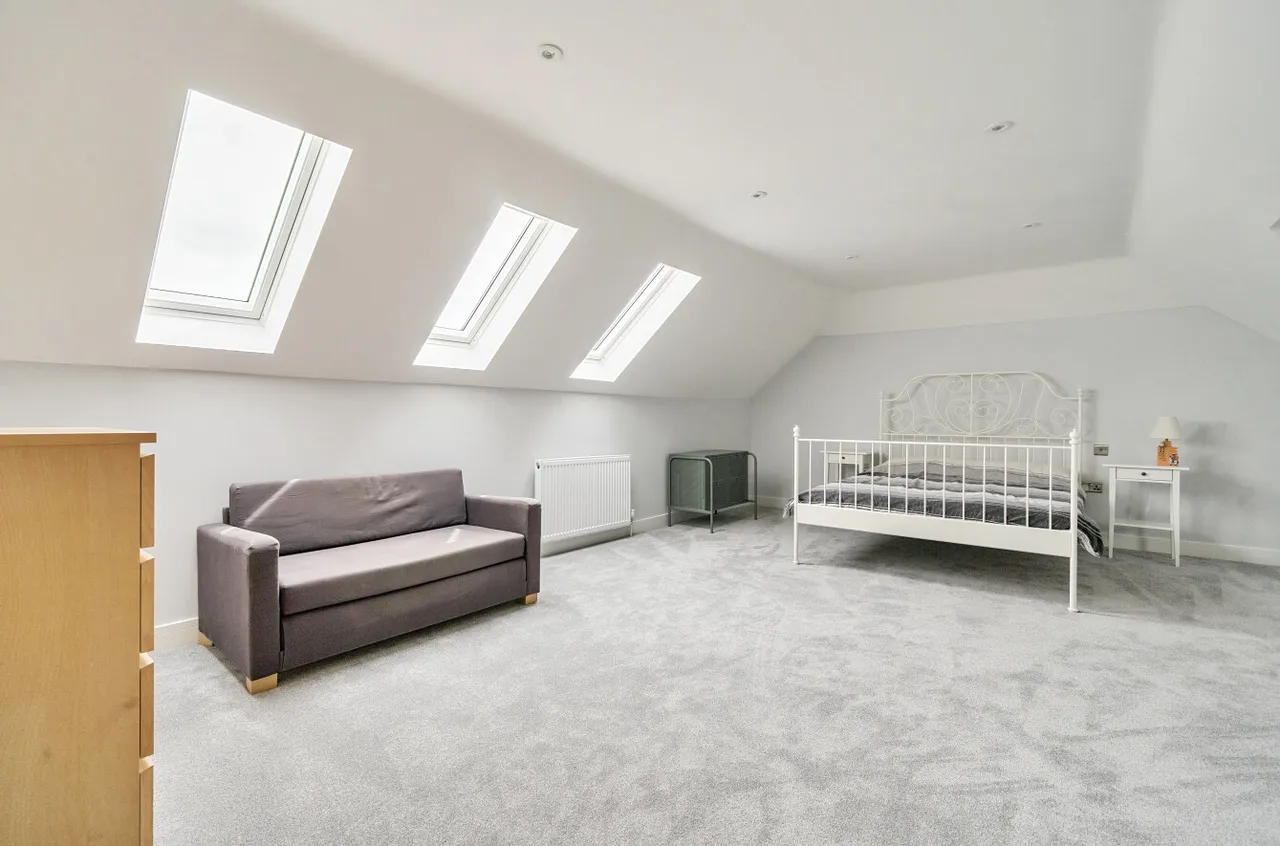 The Lawns, Burridge, SO31, photo 21