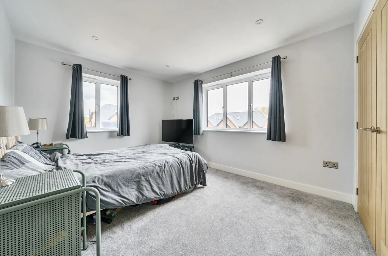 The Lawns, Burridge, SO31, photo 19