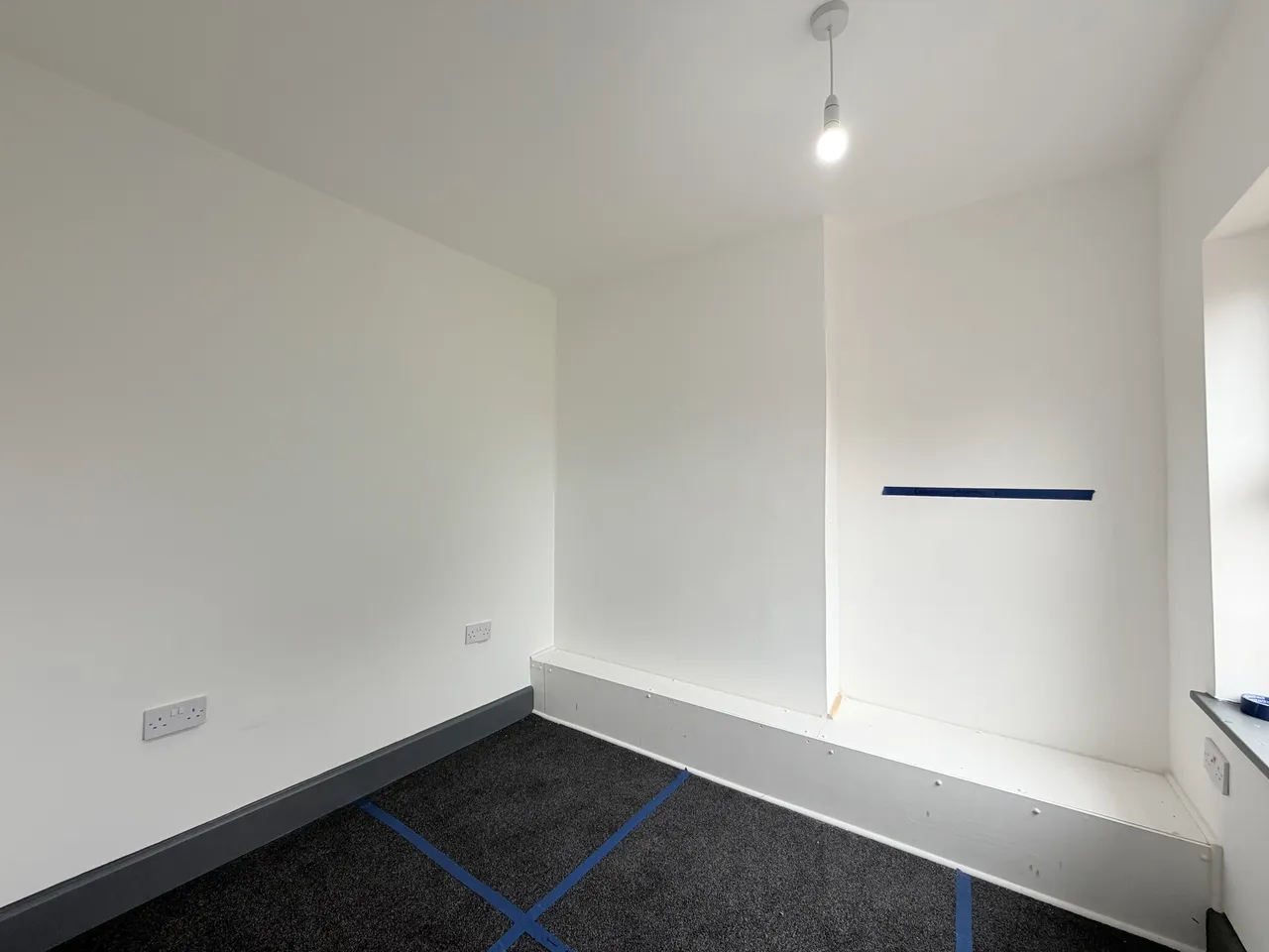 Cromwell Road, RUSHDEN, photo 8