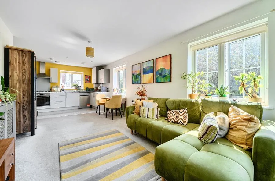 Barley Road, Finchwood Park, RG40, photo 10