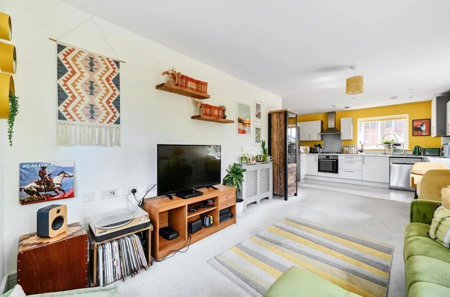 Barley Road, Finchwood Park, RG40, photo 4