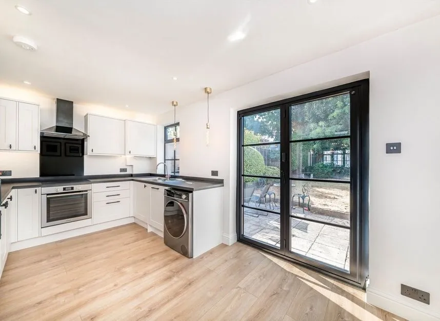 Kings Road, Long Ditton, KT6, photo 5