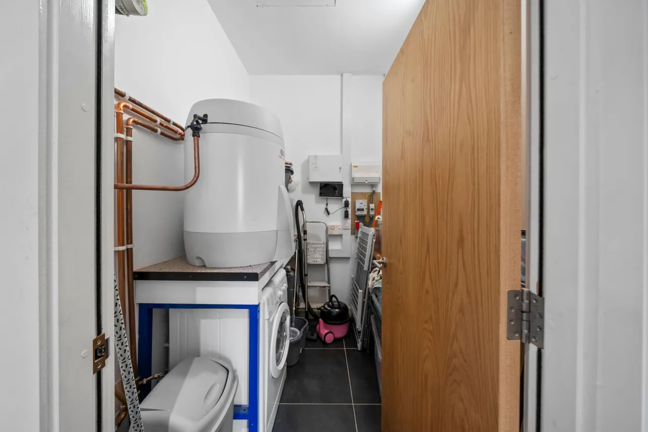 Apartment 64, Mather House Mather Lane, Leigh, Leigh, WN7 2FS, photo 5