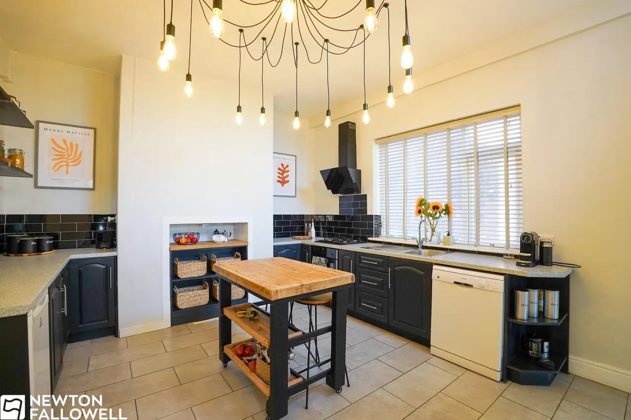 Lime Tree Avenue, Retford, DN22, photo 2