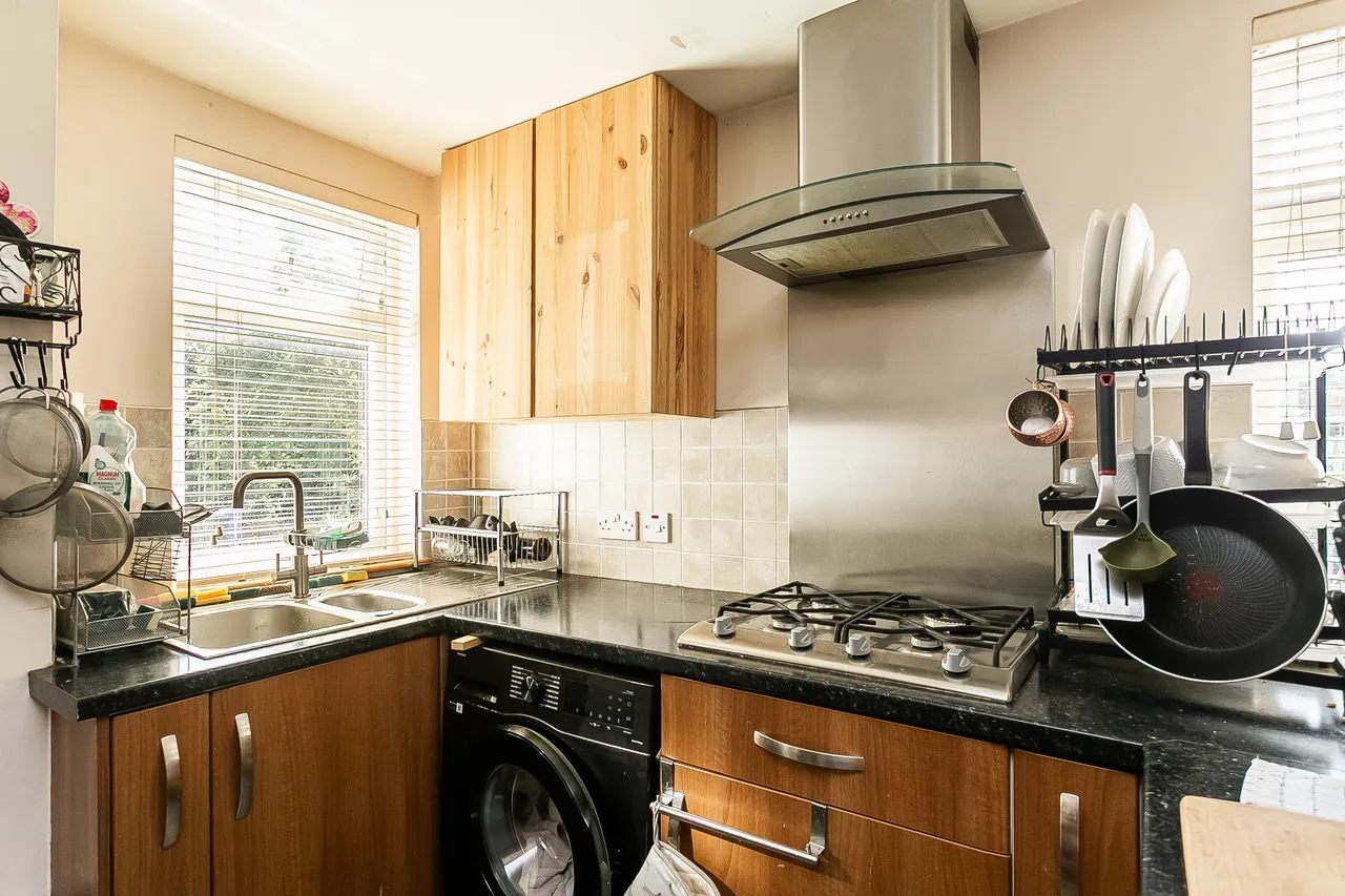 New Holygate, Broxburn, EH52, photo 6