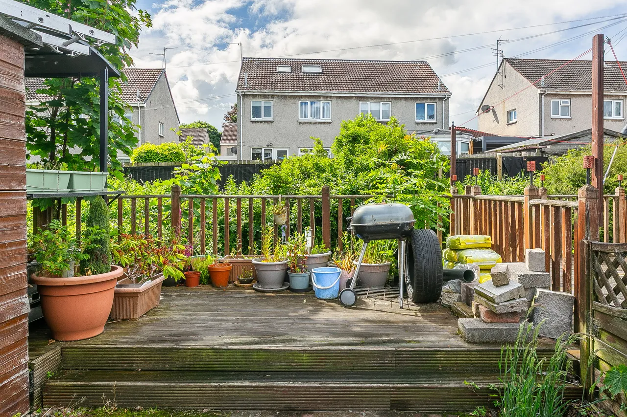 New Holygate, Broxburn, EH52, photo 18