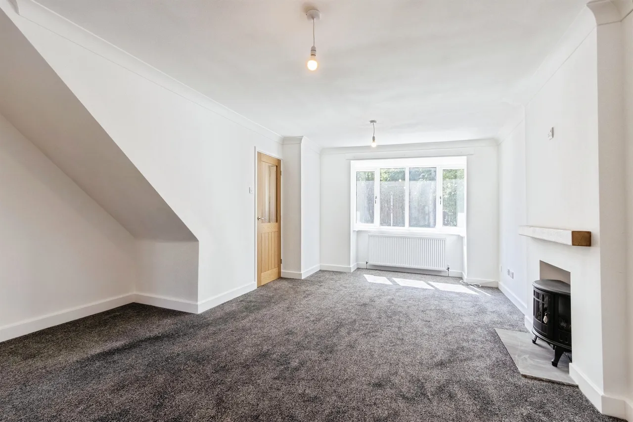 Oakworth Close, Barnsley, photo 6