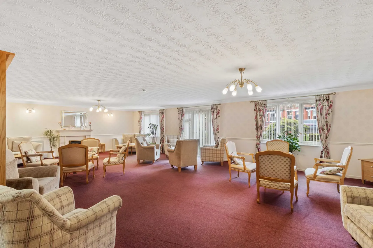 Oulton Court, Grappenhall, Warrington, Warrington, WA4 2NT, photo 8