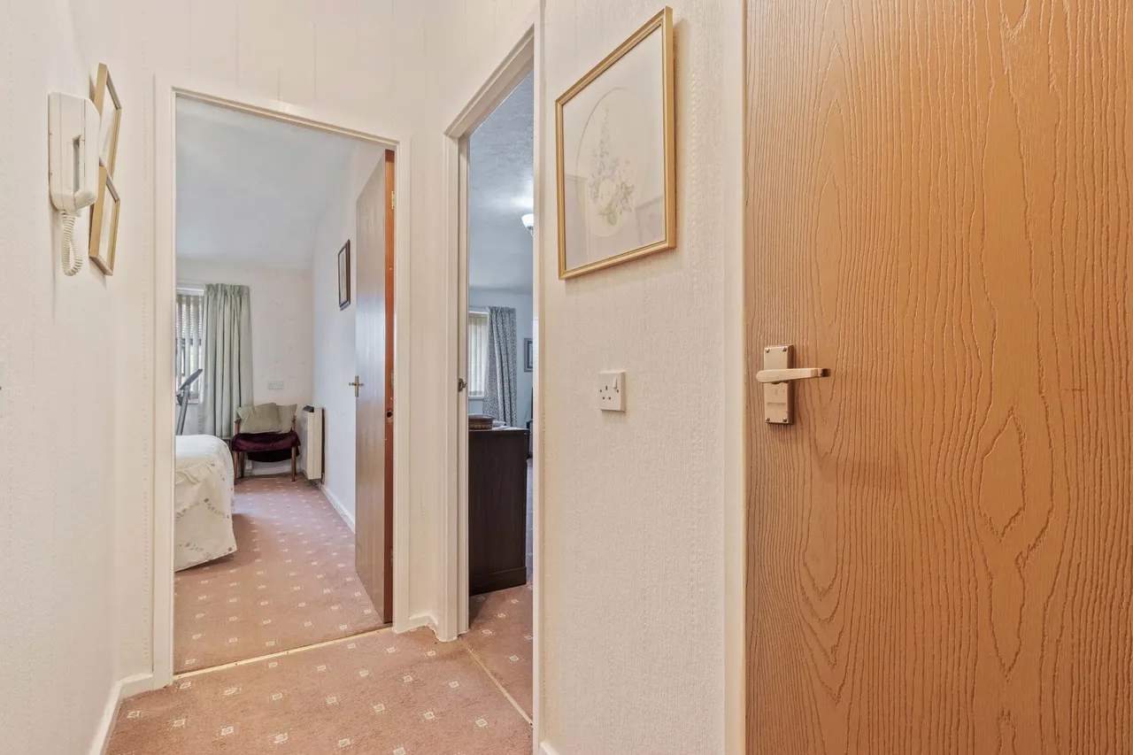 Oulton Court, Grappenhall, Warrington, Warrington, WA4 2NT, photo 7