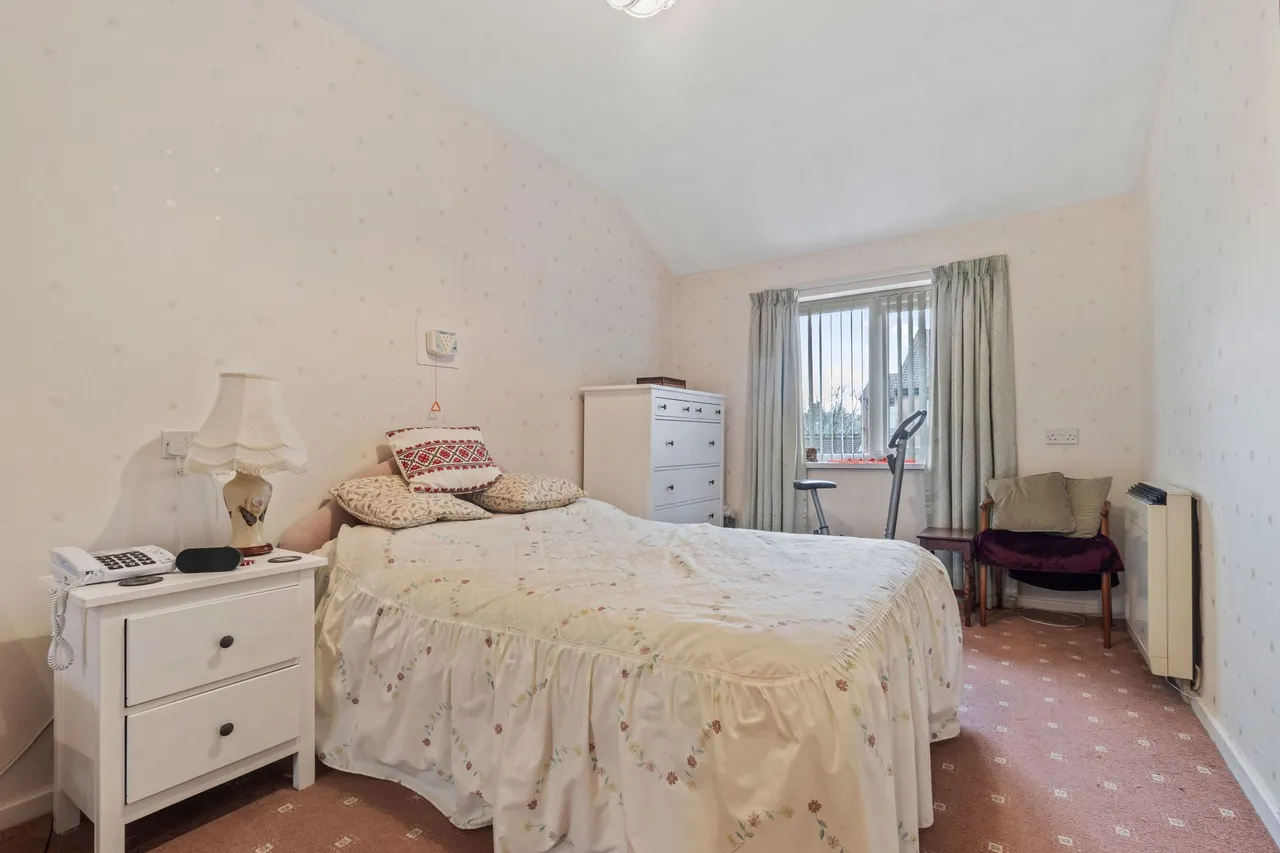 Oulton Court, Grappenhall, Warrington, Warrington, WA4 2NT, photo 5