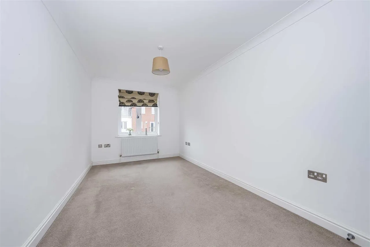 Brook Avenue, Ascot, SL5 7SG, photo 8