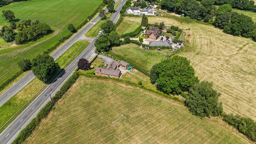 Stafford Road, Aston-by-Stone, photo 21