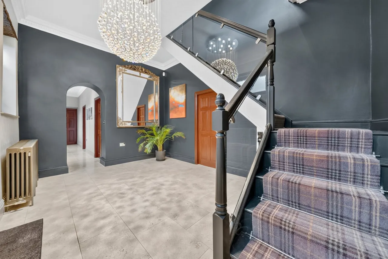 Woodlands Drive, Rawdon, LS19, photo 15