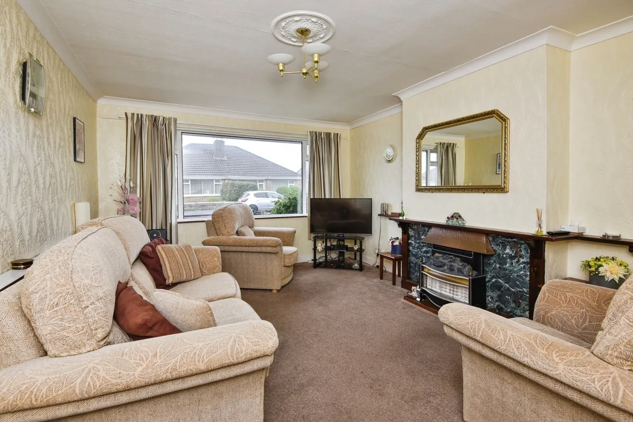 Warwick Avenue, Morecambe, LA4, photo 4